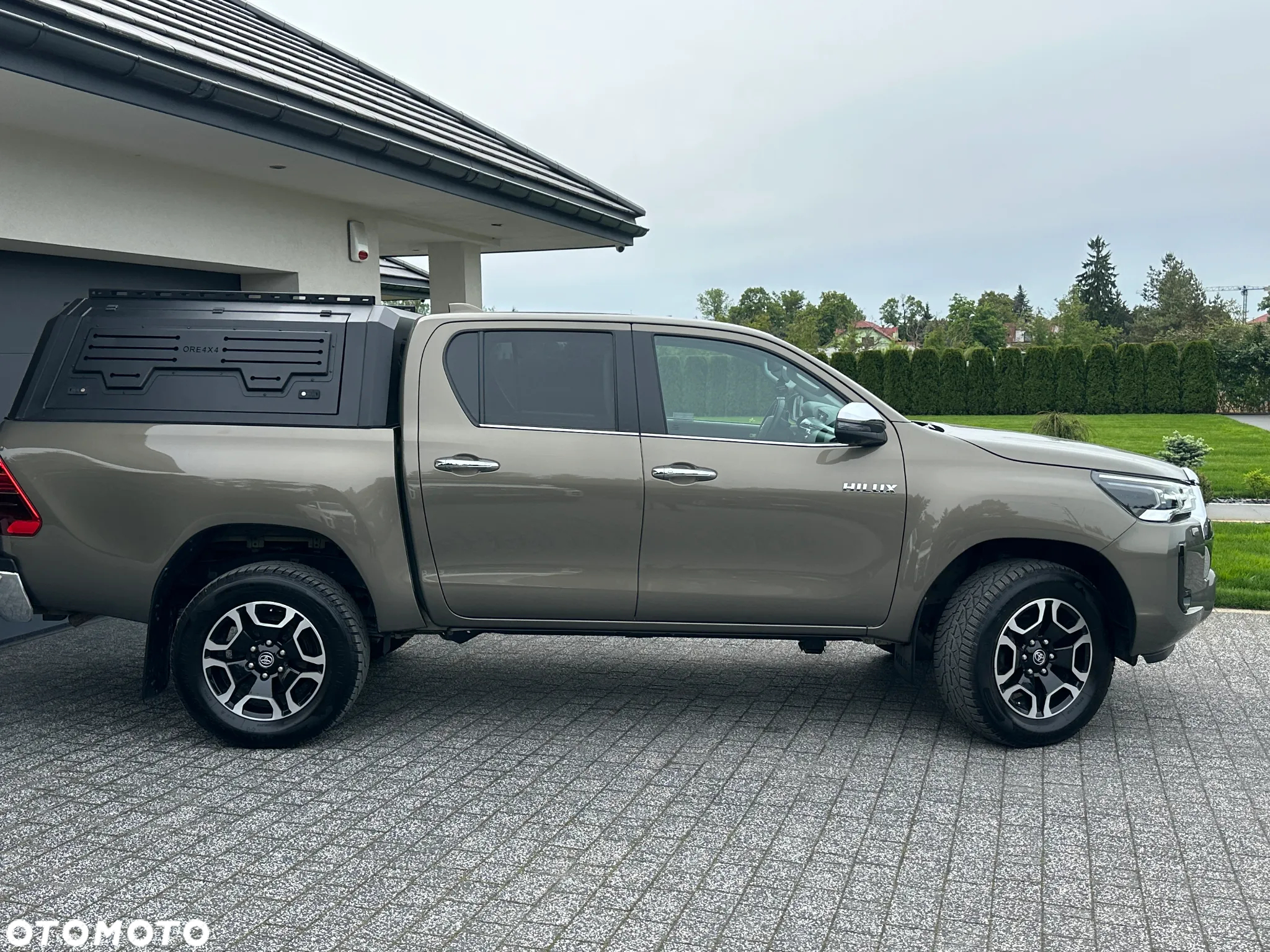 Toyota Hilux 2.8 D-4D Double Cab SR5+ 4x4 - 3