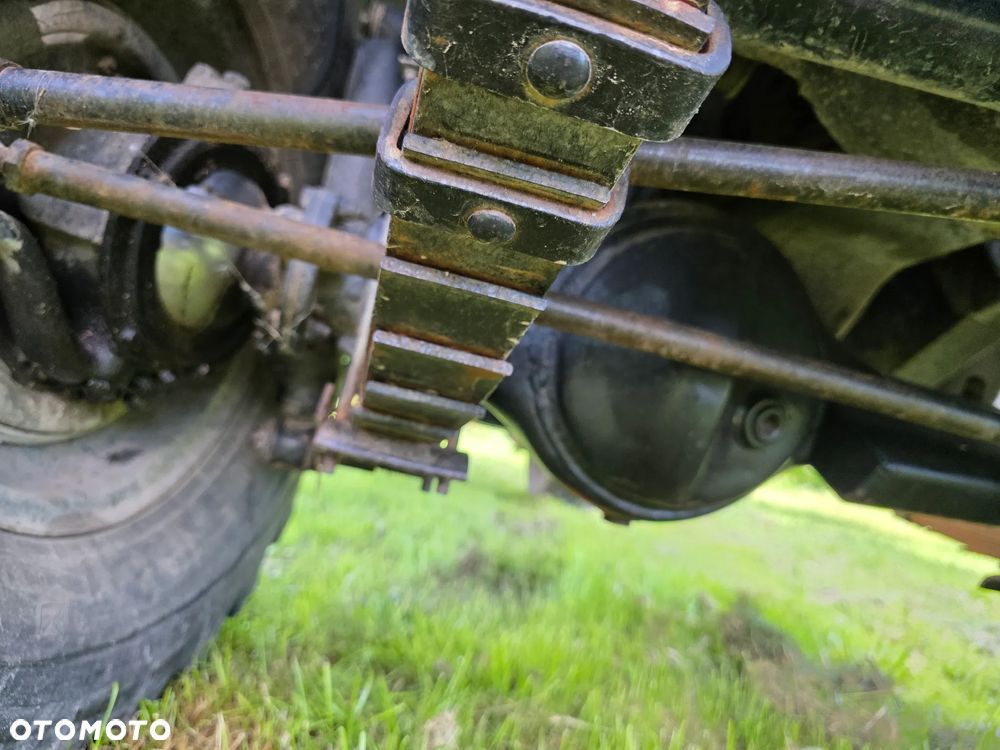 Land Rover Inny - 9