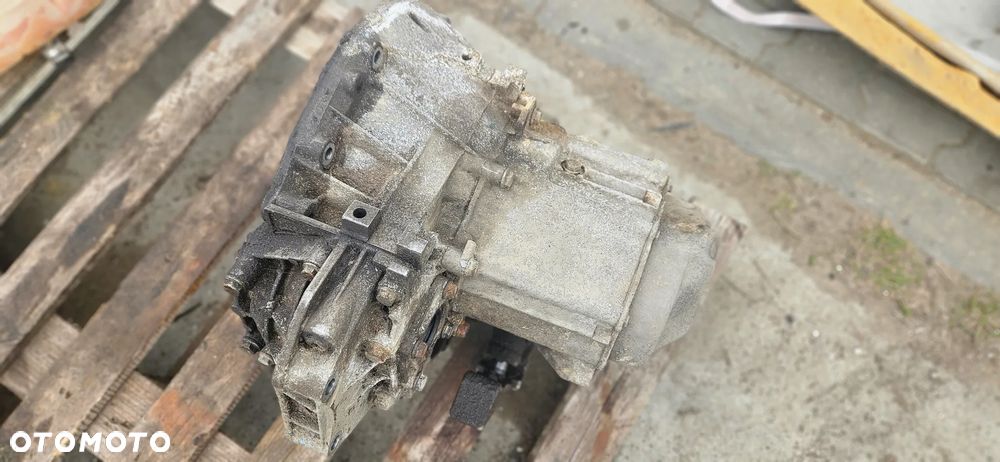 Skrzynia biegów Fiat Albea 1,2 16V 2003r 5-bieg manual 62.000km C51451344 - 1