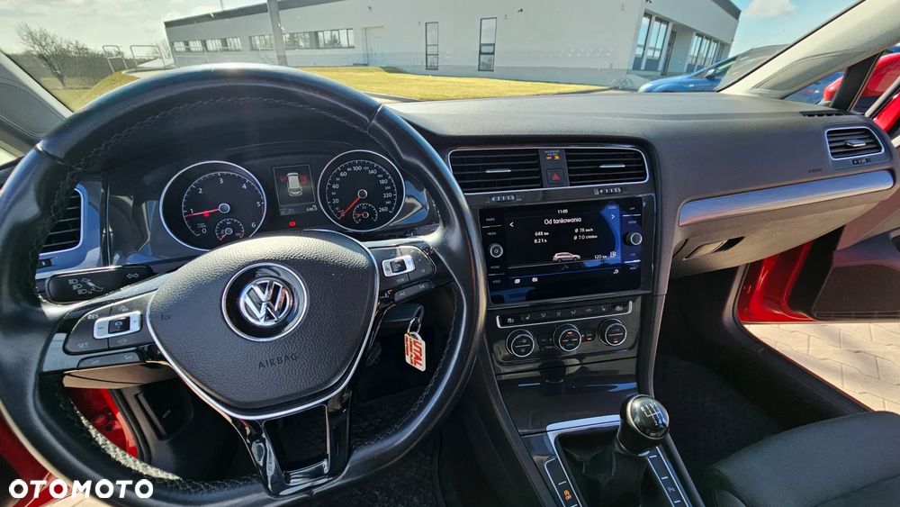 Volkswagen Golf - 13