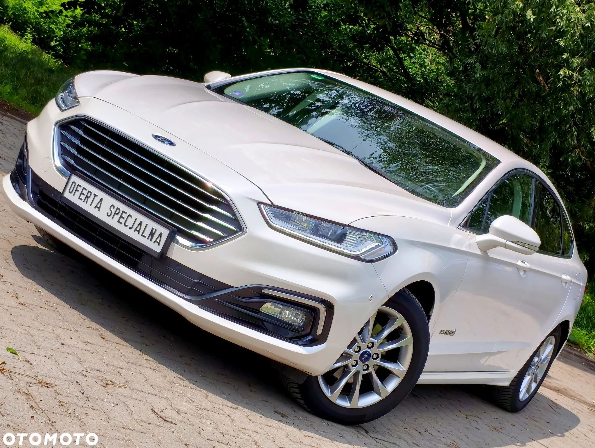 Ford Mondeo - 1
