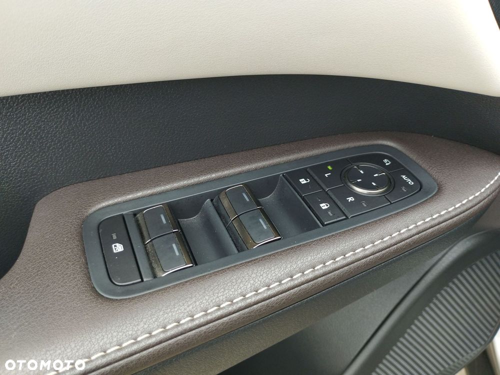 Lexus RX - 15