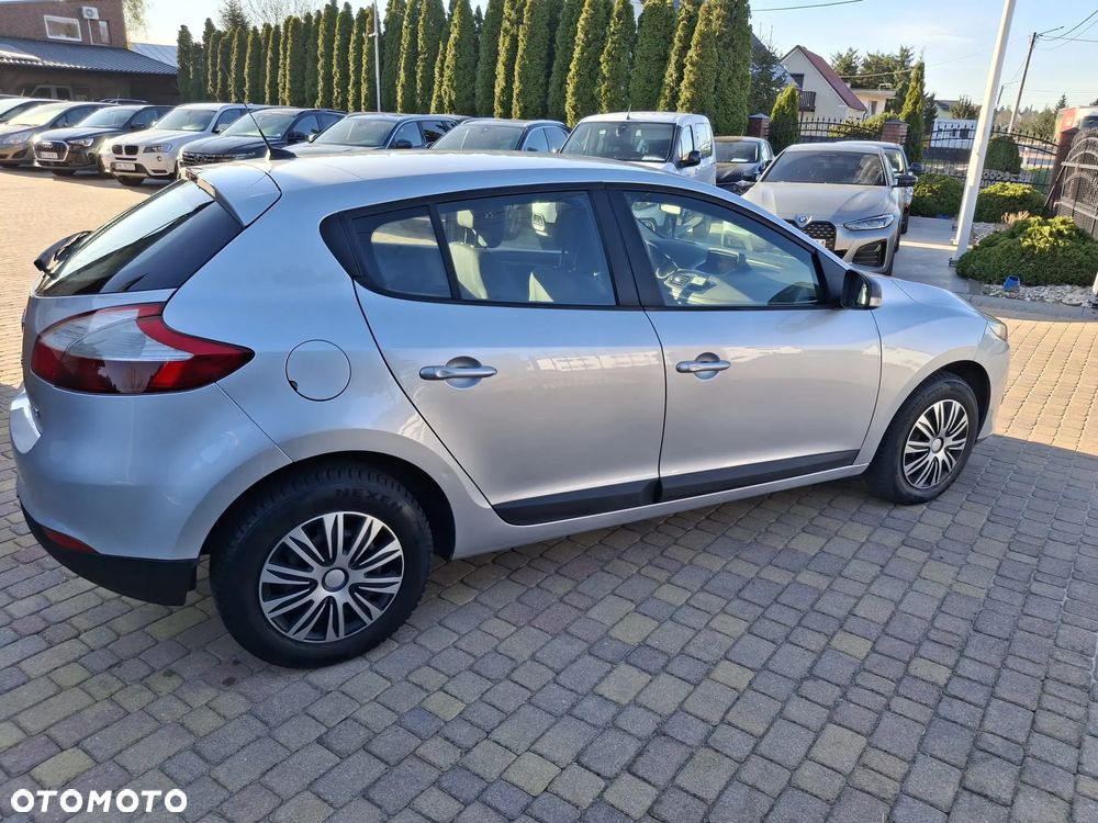 Renault Megane - 6