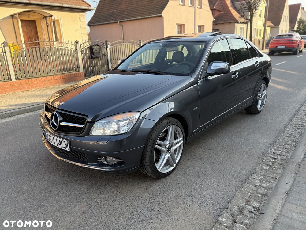 Mercedes-Benz Klasa C 280 T Classic 4-Matic - 9