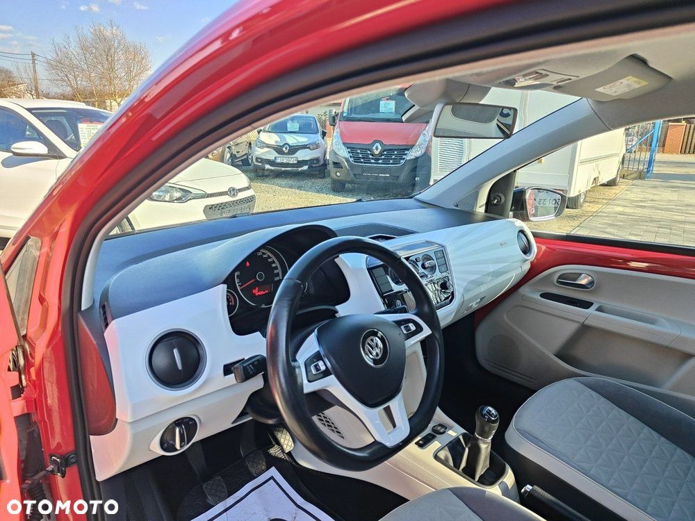Volkswagen up! 1.0 Beats - 7