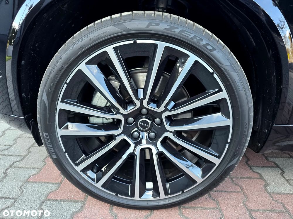 Volvo XC 90 T8 AWD Ultra Black Edition - 36