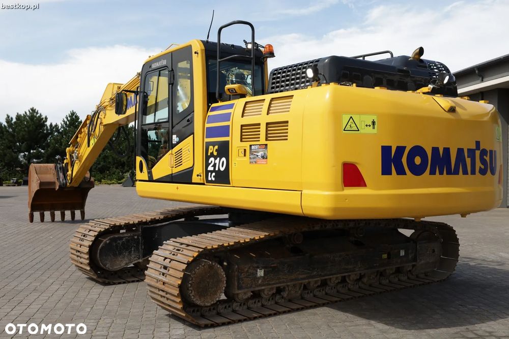 Komatsu PC210LC-11 - 36