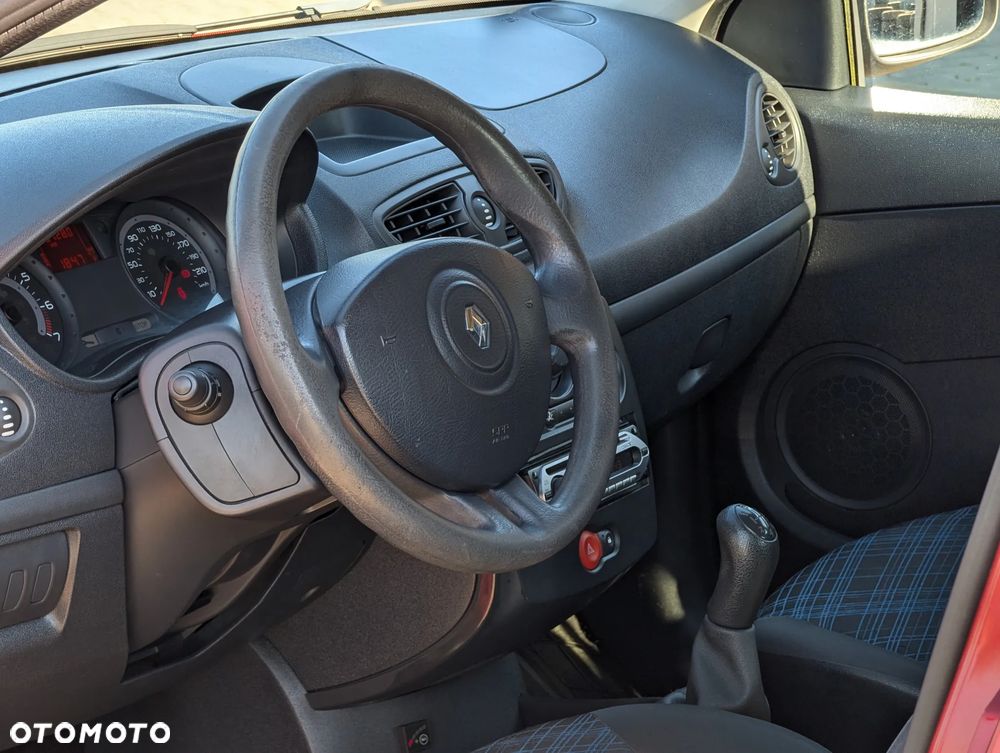 Renault Clio 1.4 16V Dynamique - 22
