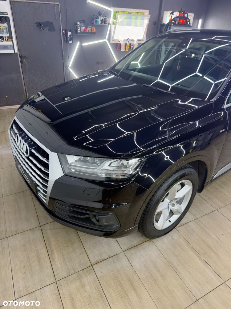 Audi Q7 - 11