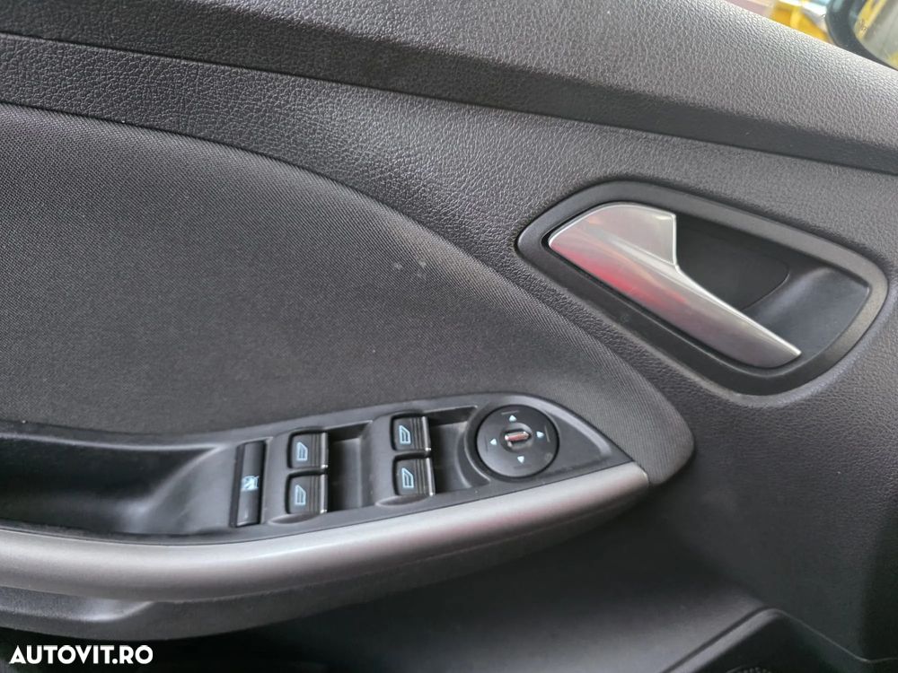 Ford Focus 1.0 EcoBoost Start-Stopp-System SYNC Edition - 7