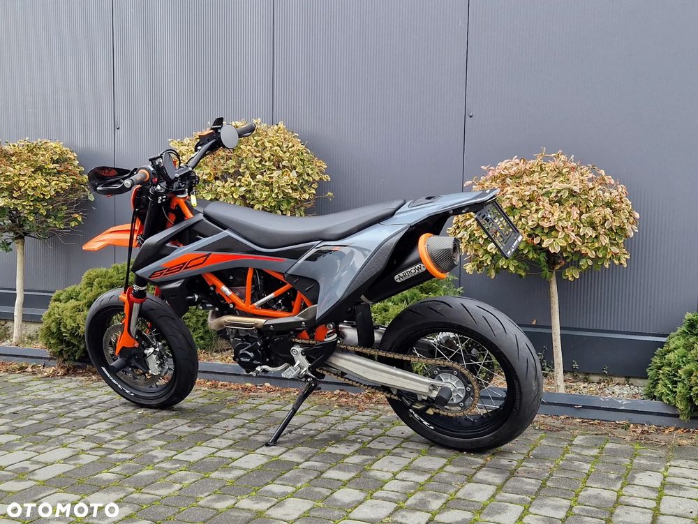 KTM SMC - 6