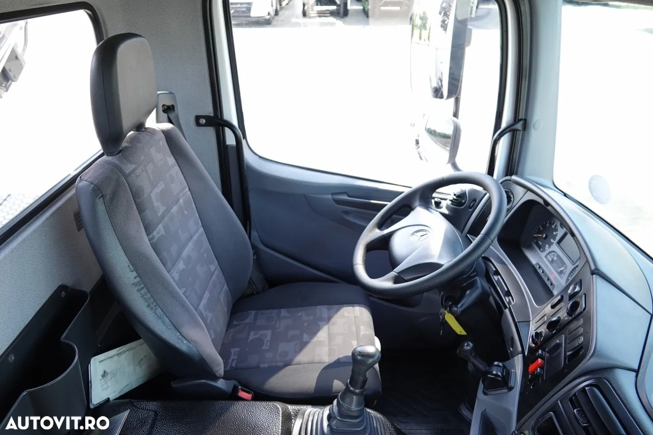 Mercedes-Benz AXOR 1829 / 4X2 / TRANSMISIE - 6 M / HDS HIAB 122 BS-3 / extensie: 10 M / CAPACITATE MAXIMA DE RIDARE 4 600 KG / MANUAL / RADIO CONTROL / ANVELOPE 100% / IMPORTAT - 24