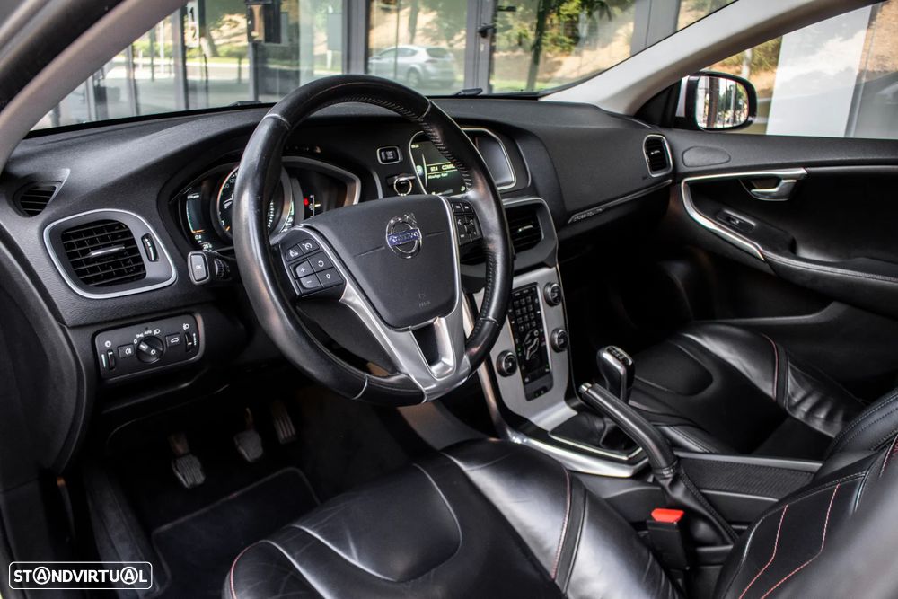 Volvo V40 Cross Country 2.0 D2 Volvo Ocean Race - 23