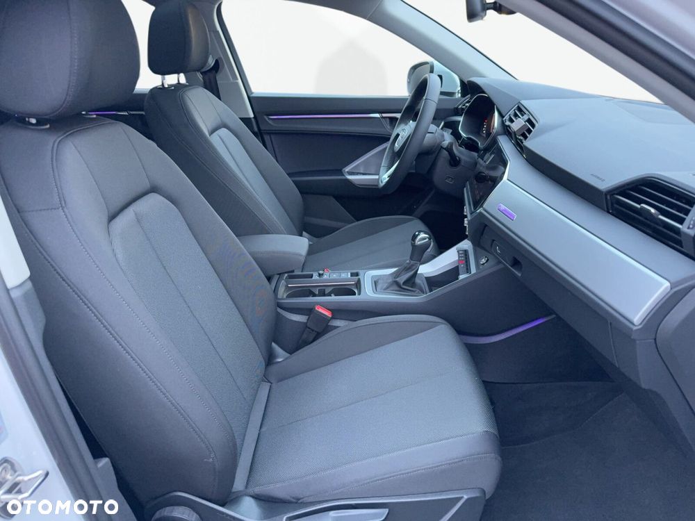 Audi Q3 Sportback - 12