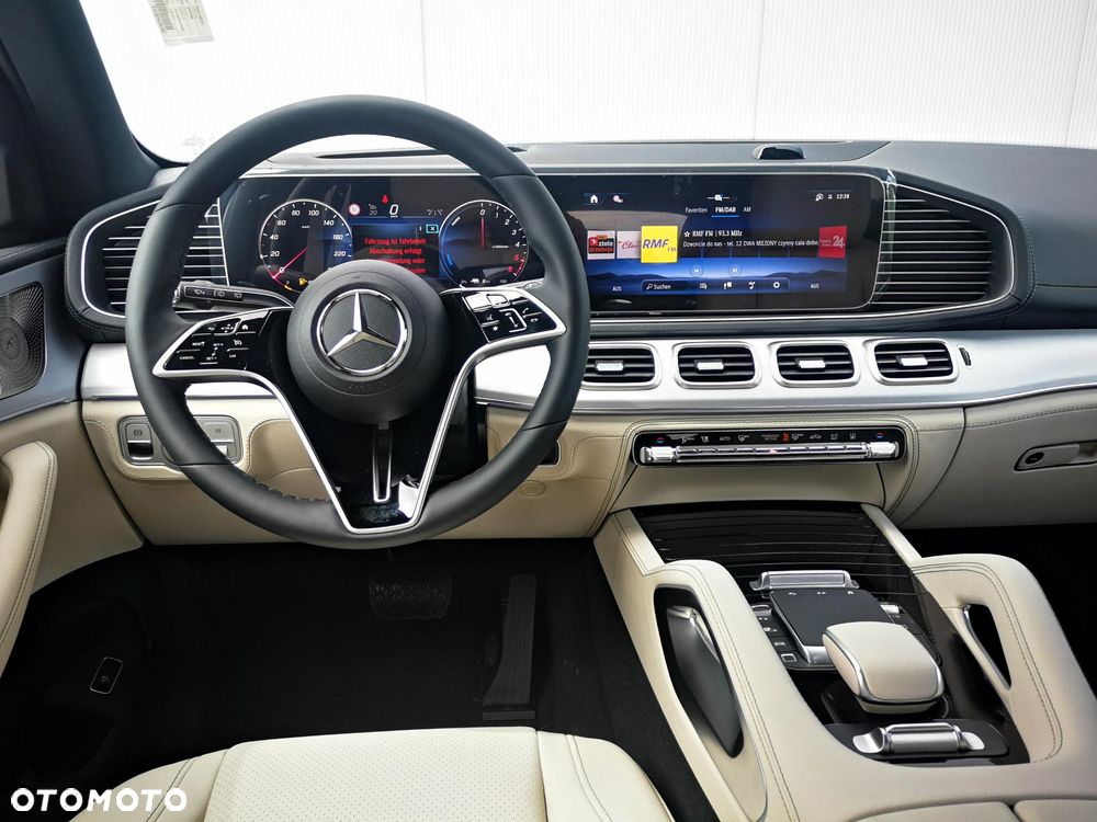 Mercedes-Benz GLE - 15