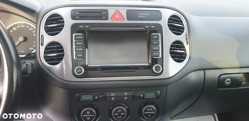 Volkswagen Tiguan - 16