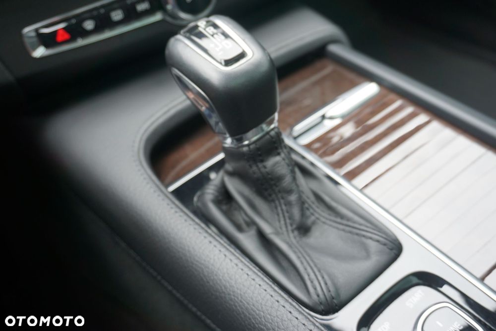 Volvo S90 T6 AWD Momentum - 18