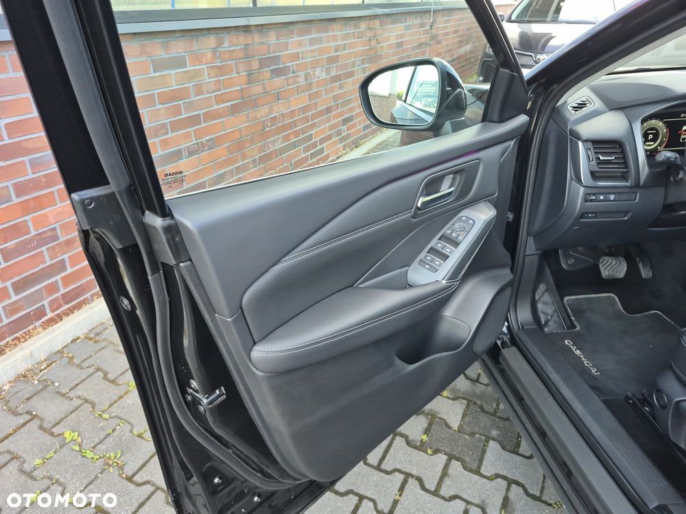 Nissan Qashqai - 35