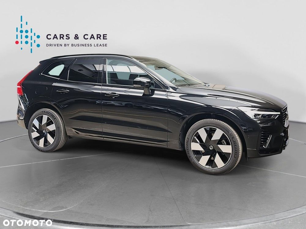 Volvo XC 60 T8 Plug-In Hybrid AWD Ultimate Dark - 26
