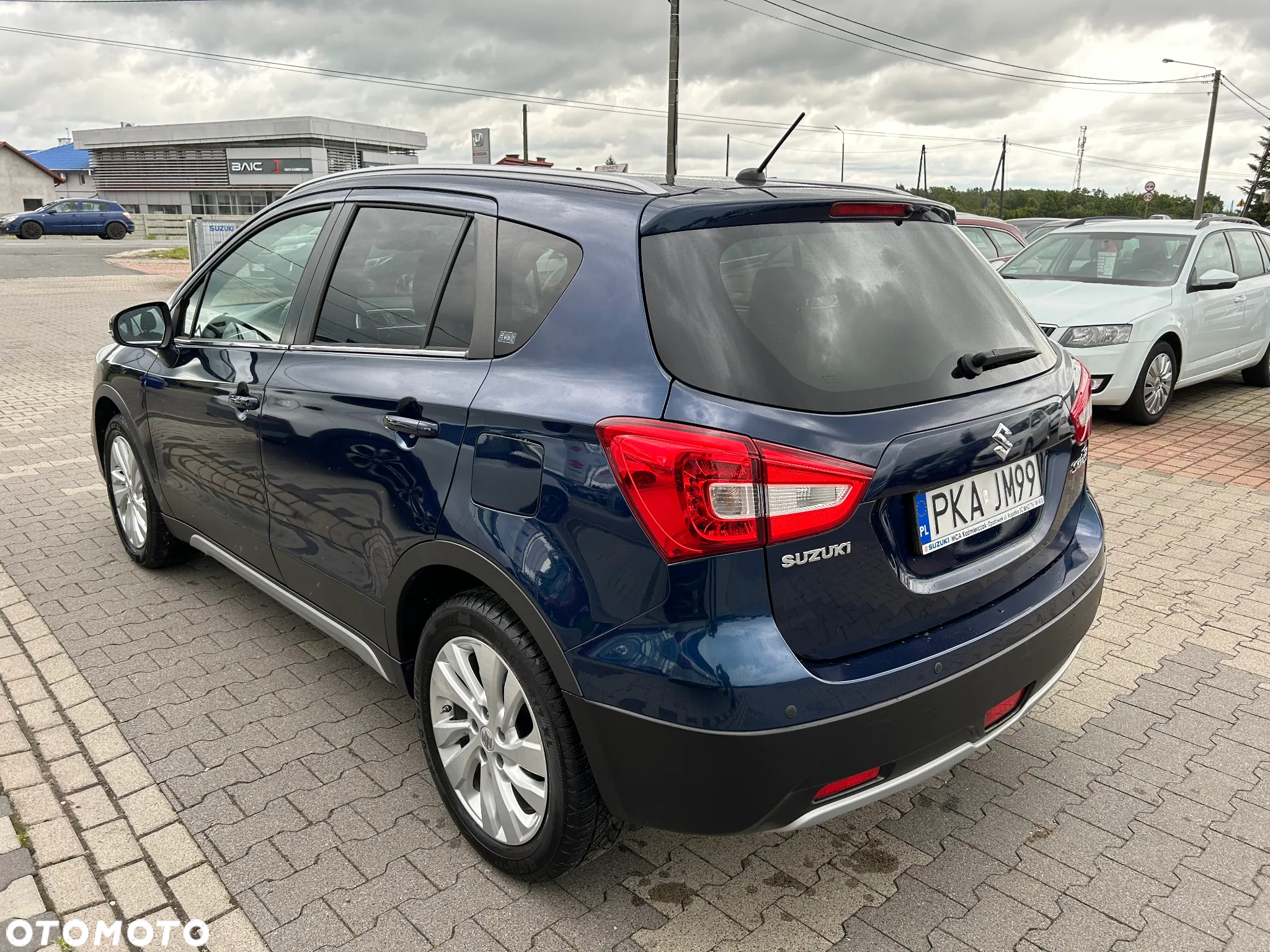 Suzuki SX4 S-Cross 1.0 T Premium - 4