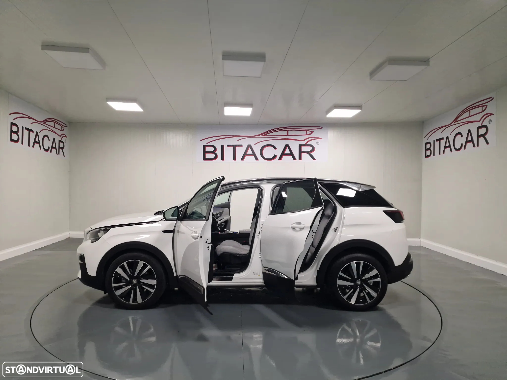 Peugeot 3008 1.5 BlueHDi Allure - 19