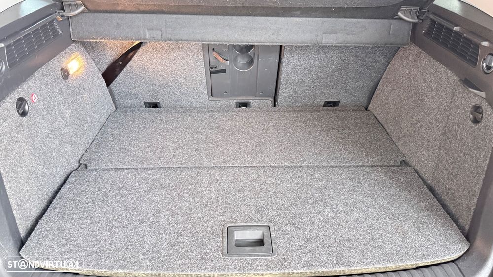 VW Tiguan 1.4 TSi Sport BlueMotion - 25