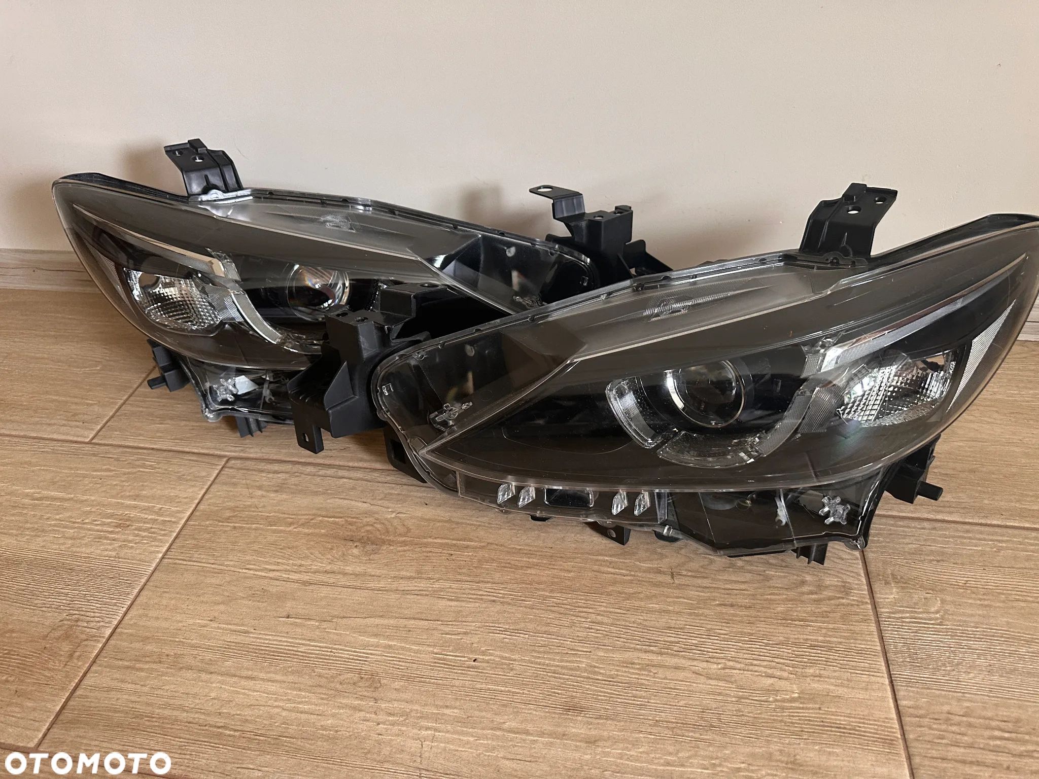 lampy full led Mazda6 gj 15-18 2 soczewki - 1