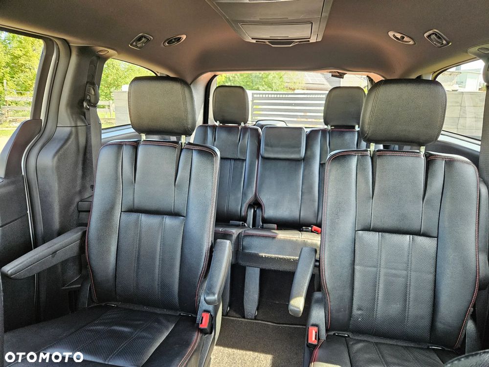 Dodge Grand Caravan 3.6 R/T - 15