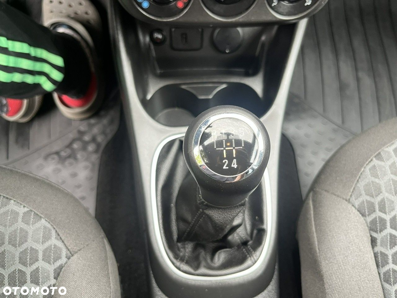 Opel Corsa - 20