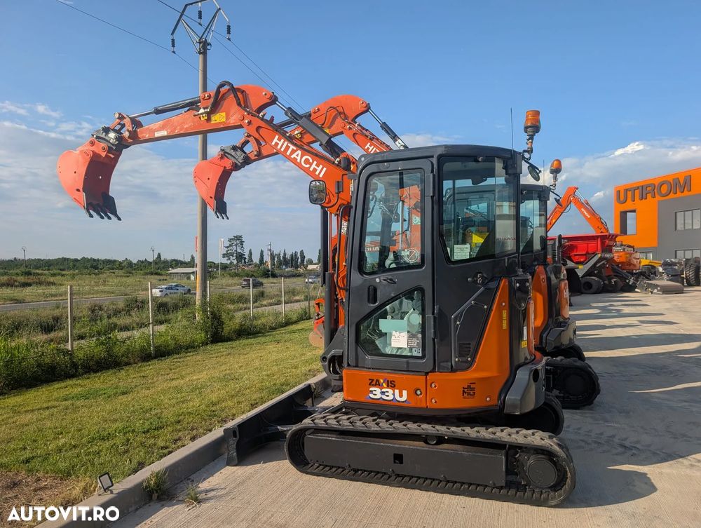 Hitachi ZX33U-6, 3,7tone, 2023, 2.291h, CUPLA RAPIDA HIDR+3 CUPE NOI, lama nivelare, ad sapare 3,5m, latime 1,55m, inst picon pe brate, aer conditionat, radio, produs in JAPONIA, posibil leasing 4 ani-PROMOTIE 36.900 EUR+Tva - 34