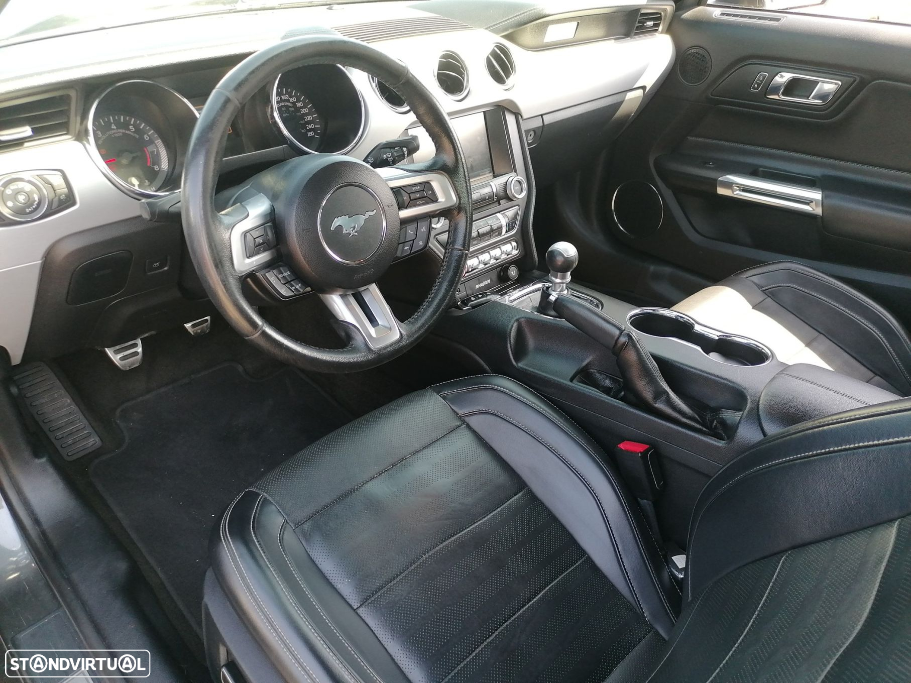 Ford Mustang Cabrio 2.3 Eco Boost - 20