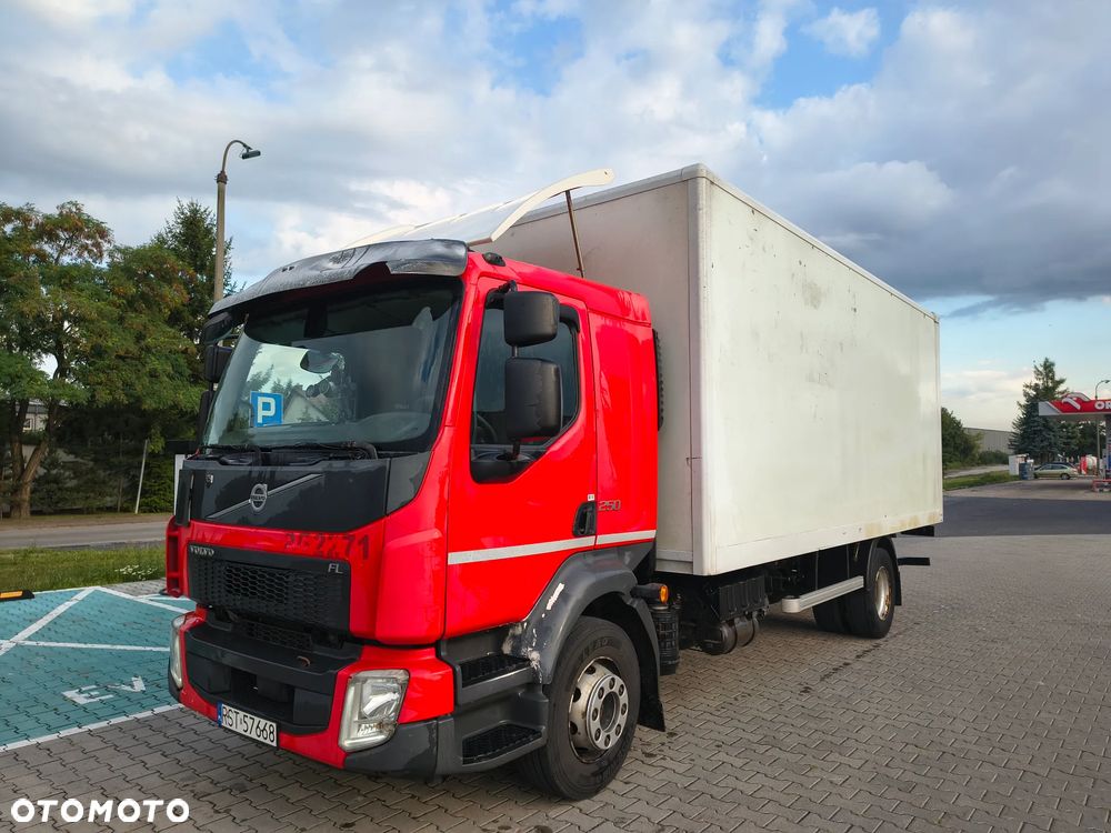 Volvo FL 250 - 1
