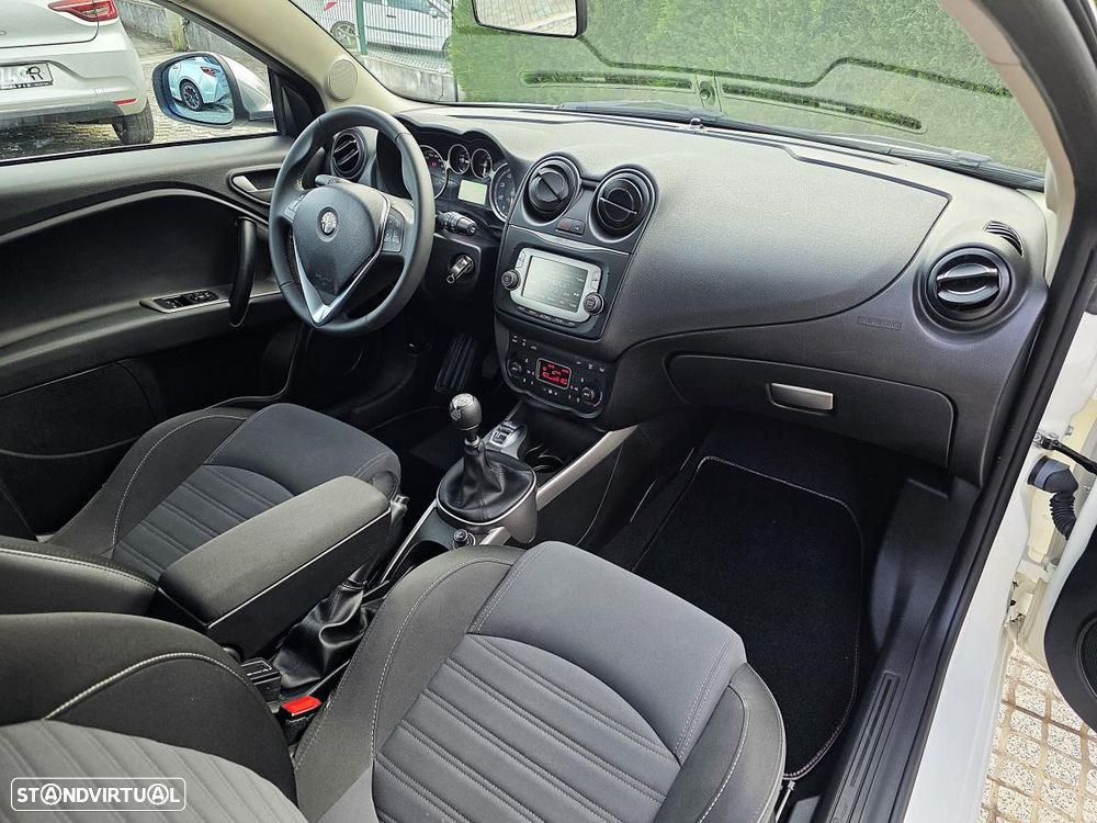 Alfa Romeo MiTo 0.9 T TwinAir Super - 23