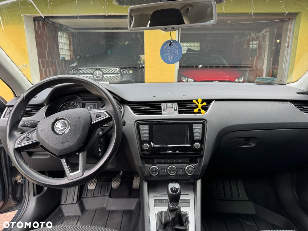 Skoda Octavia 1.6 TDI Active - 5