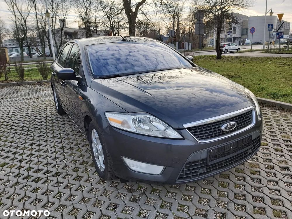 Ford Mondeo 1.8 TDCi Trend - 9
