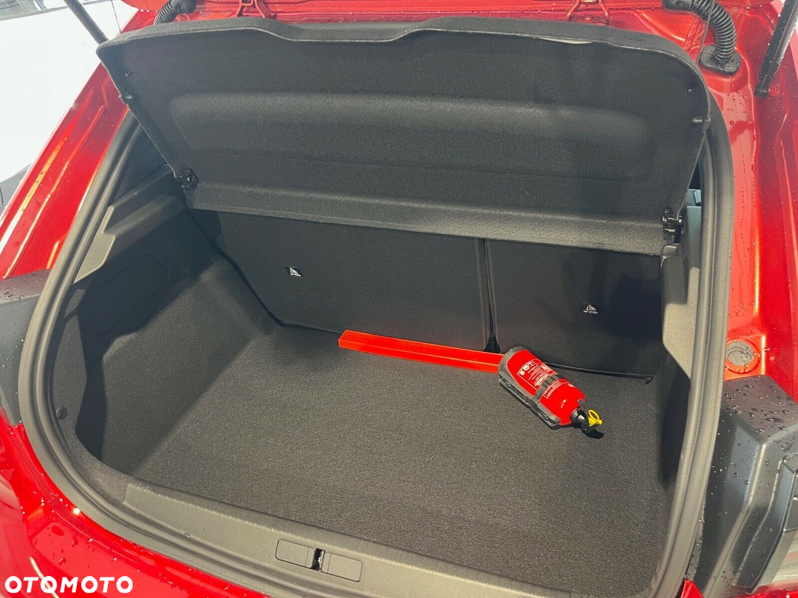 Peugeot 208 1.2 PureTech Allure S&S - 10
