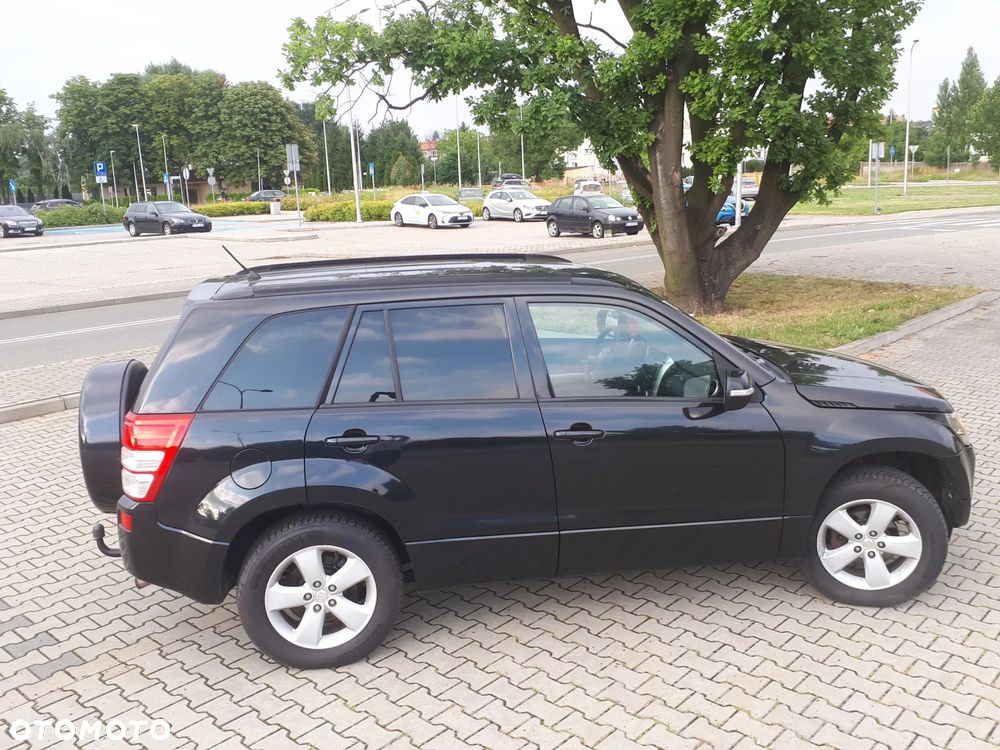 Suzuki Grand Vitara 2.0 Comfort - 11