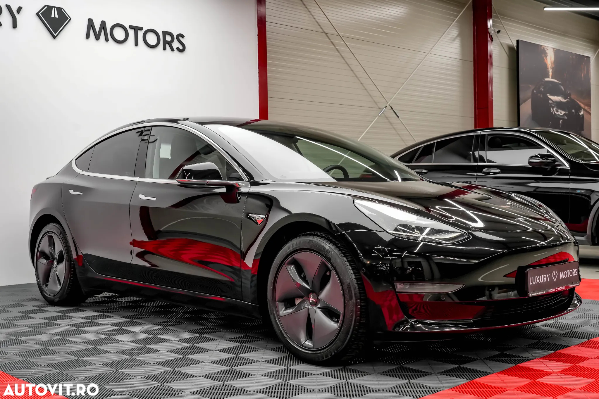 Tesla Model 3 Langstreckenbatterie Allradantrieb Dual Motor - 7