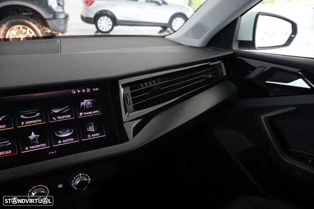 Audi A1 Sportback 25 TFSI Advanced - 15