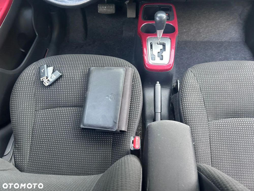 Mitsubishi Space Star 1.2 Clear Tec CVT Edition 100+ - 11