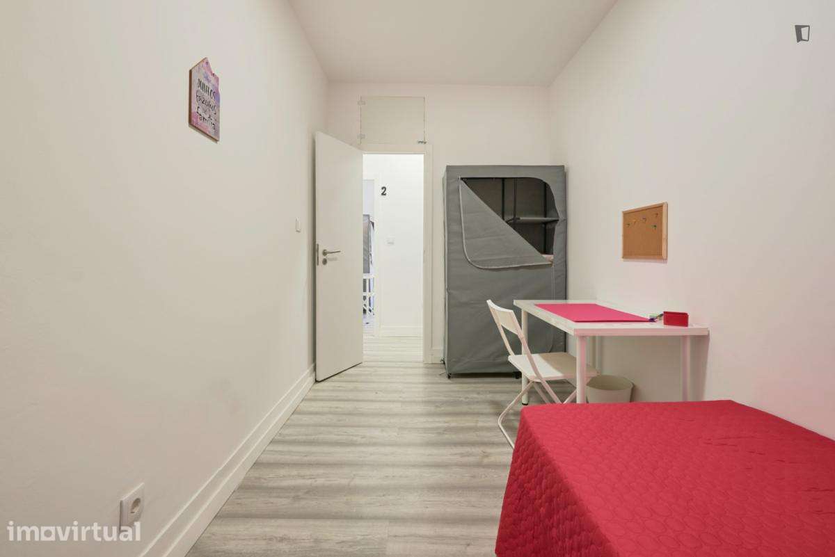Quarto - localizado em Arroios Lisbon - Grande imagem: 4/34
