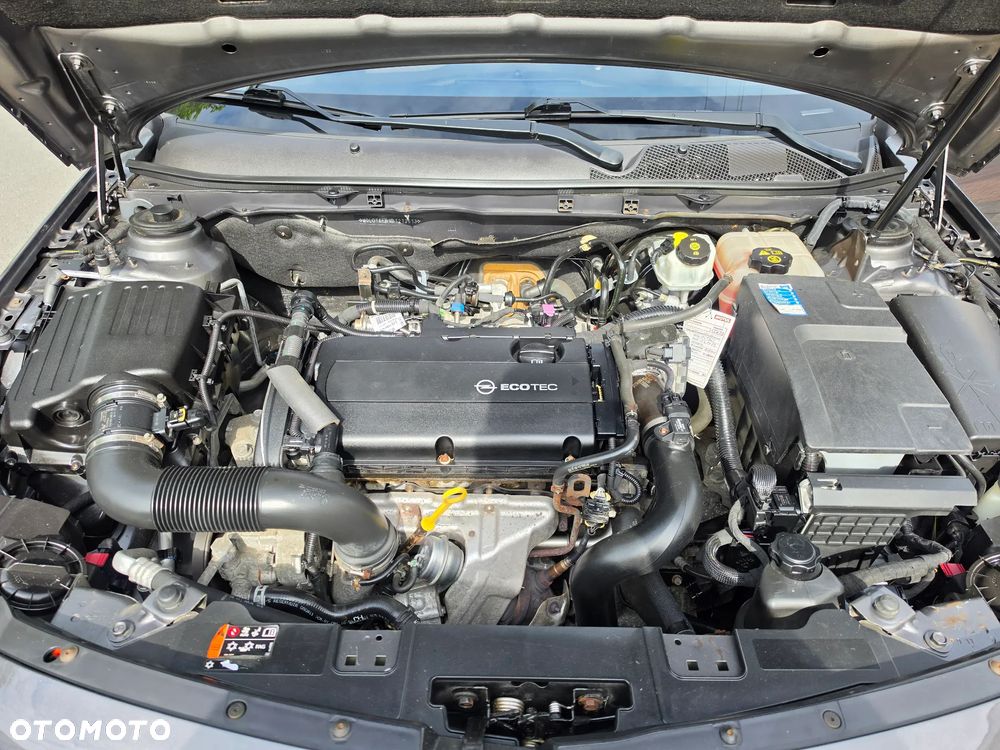 Opel Insignia 1.6 Turbo Innovation - 24