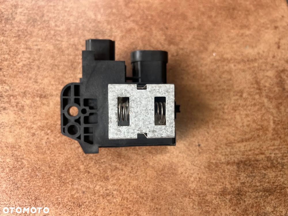 REZYSTOR OPORNICA WENTYLATORA RENAULT NISSAN OPEL 255507773R 93868365 - 3