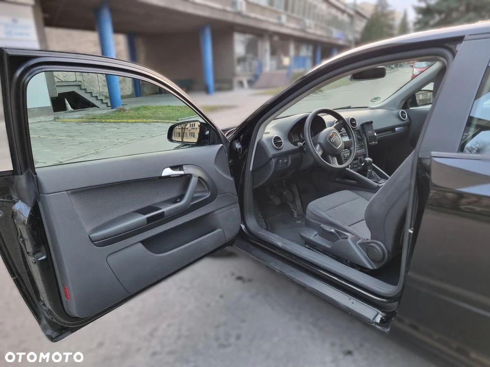 Audi A3 3-drzwiowe - 8