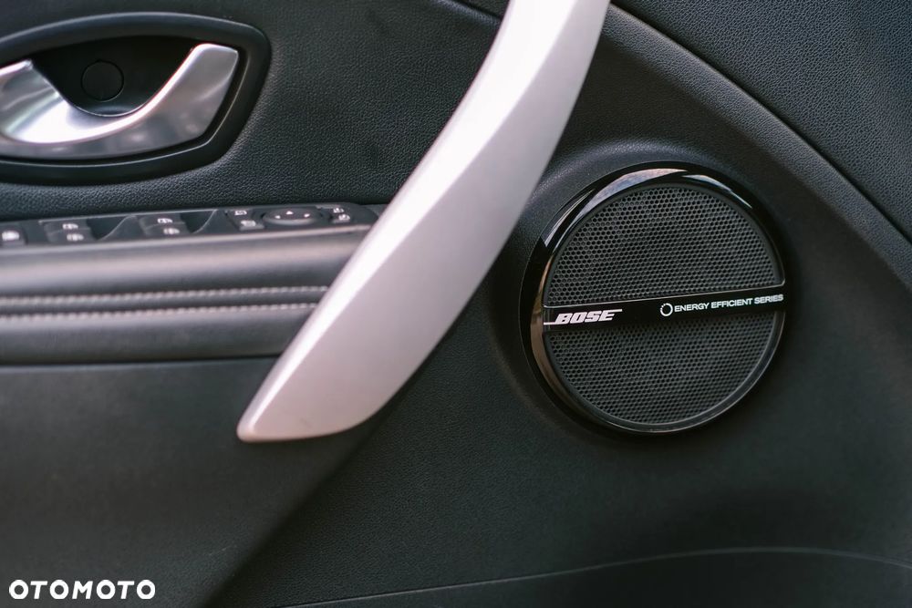 Renault Megane dCi 130 FAP BOSE Edition - 35