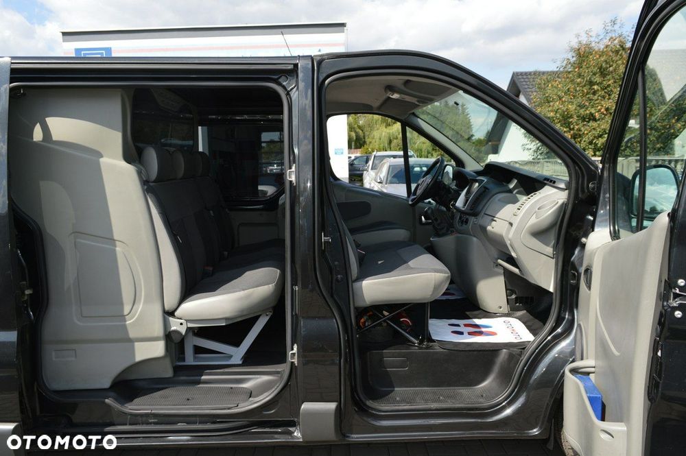Opel Vivaro - 27