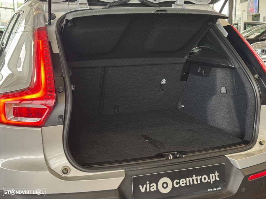 Volvo XC 40 1.5 T2 Inscription Geartronic - 39