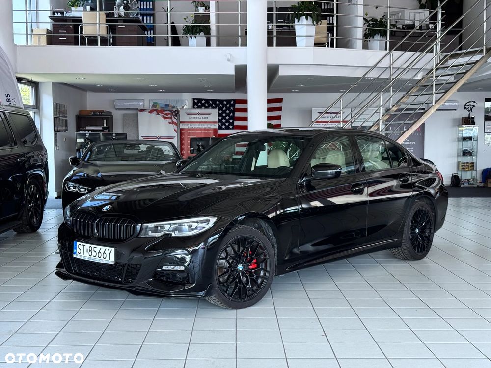BMW Seria 3 330i xDrive - 1