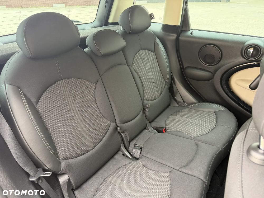 MINI Countryman - 25