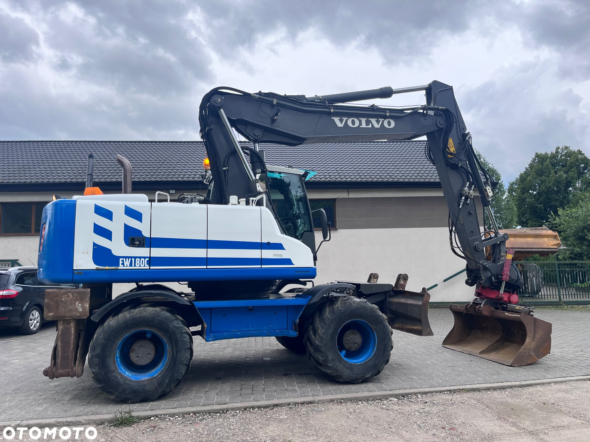 Volvo EW180C - 7